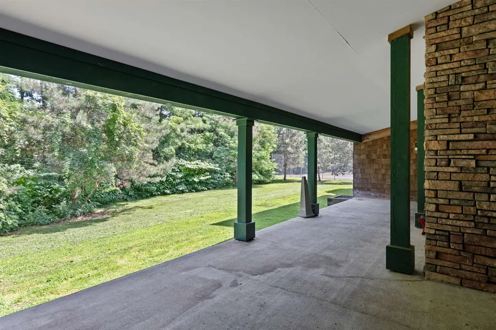 117 Claire Pointe Road Burlington VT 05408