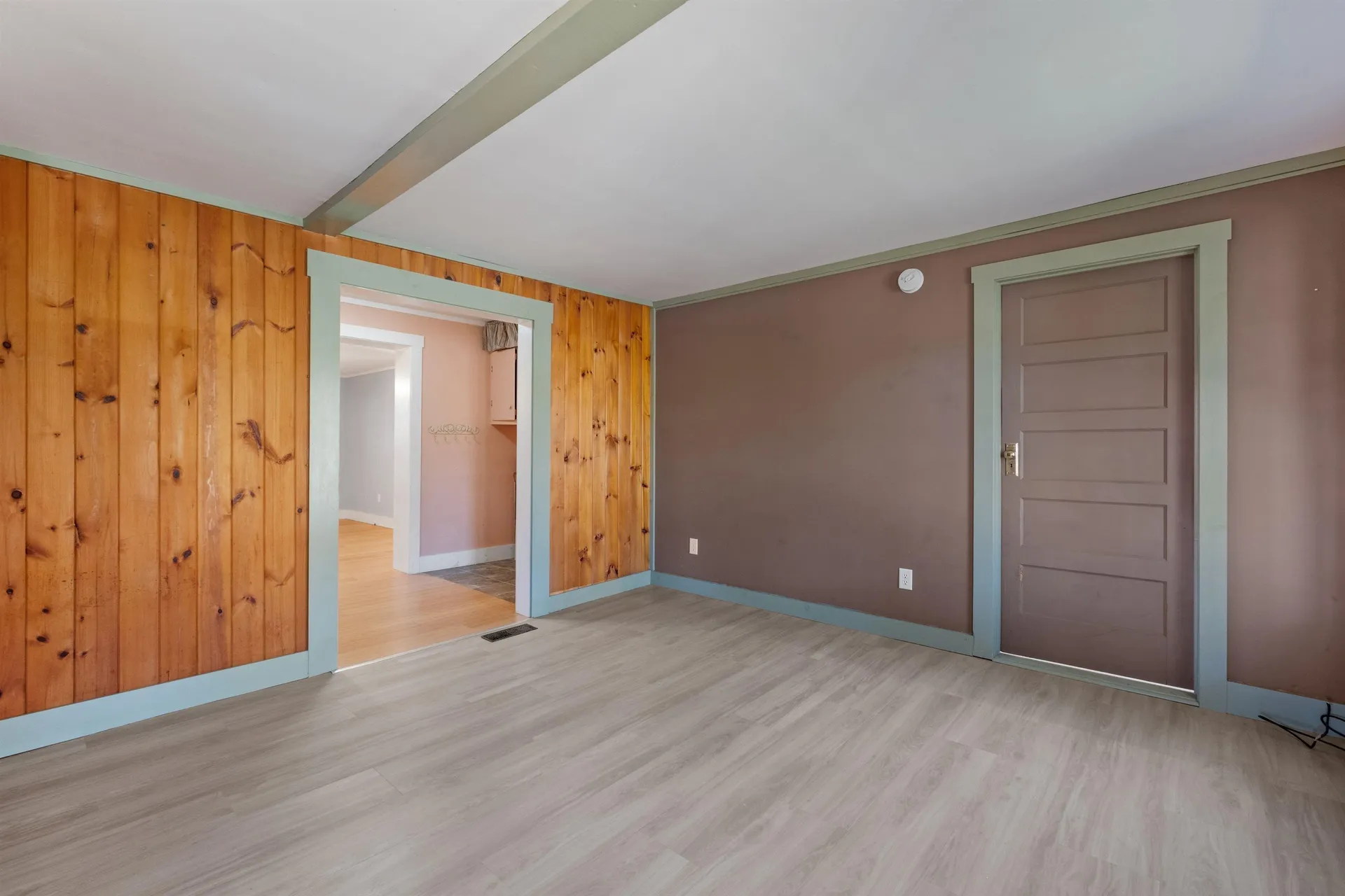 5887 Vt Route 5 S Newbury VT 05051