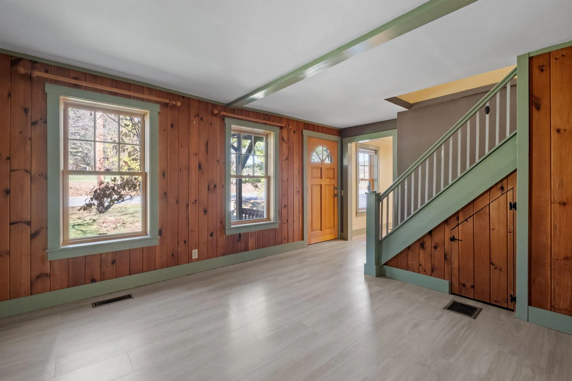 5887 Vt Route 5 S Newbury VT 05051