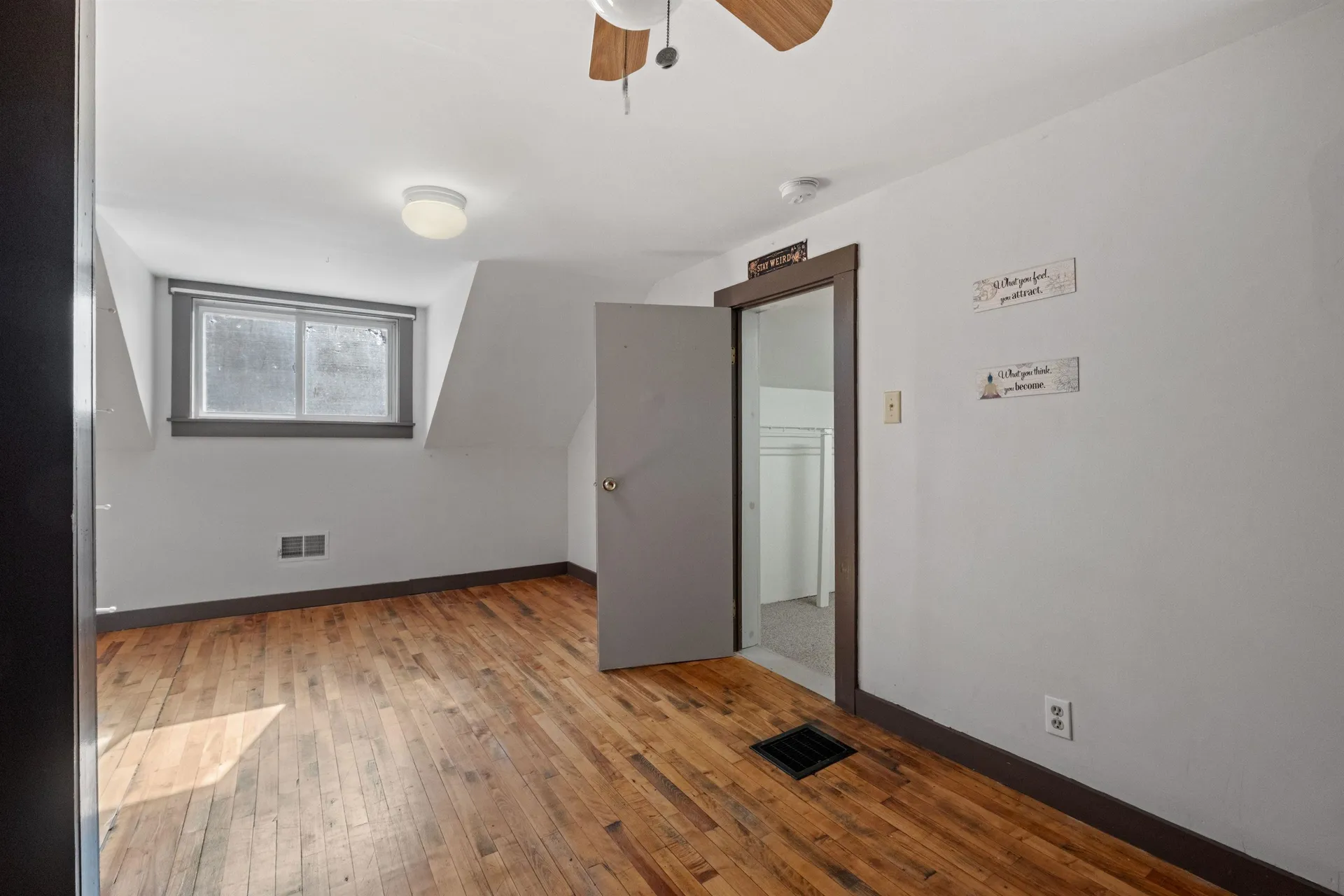 5887 Vt Route 5 S Newbury VT 05051