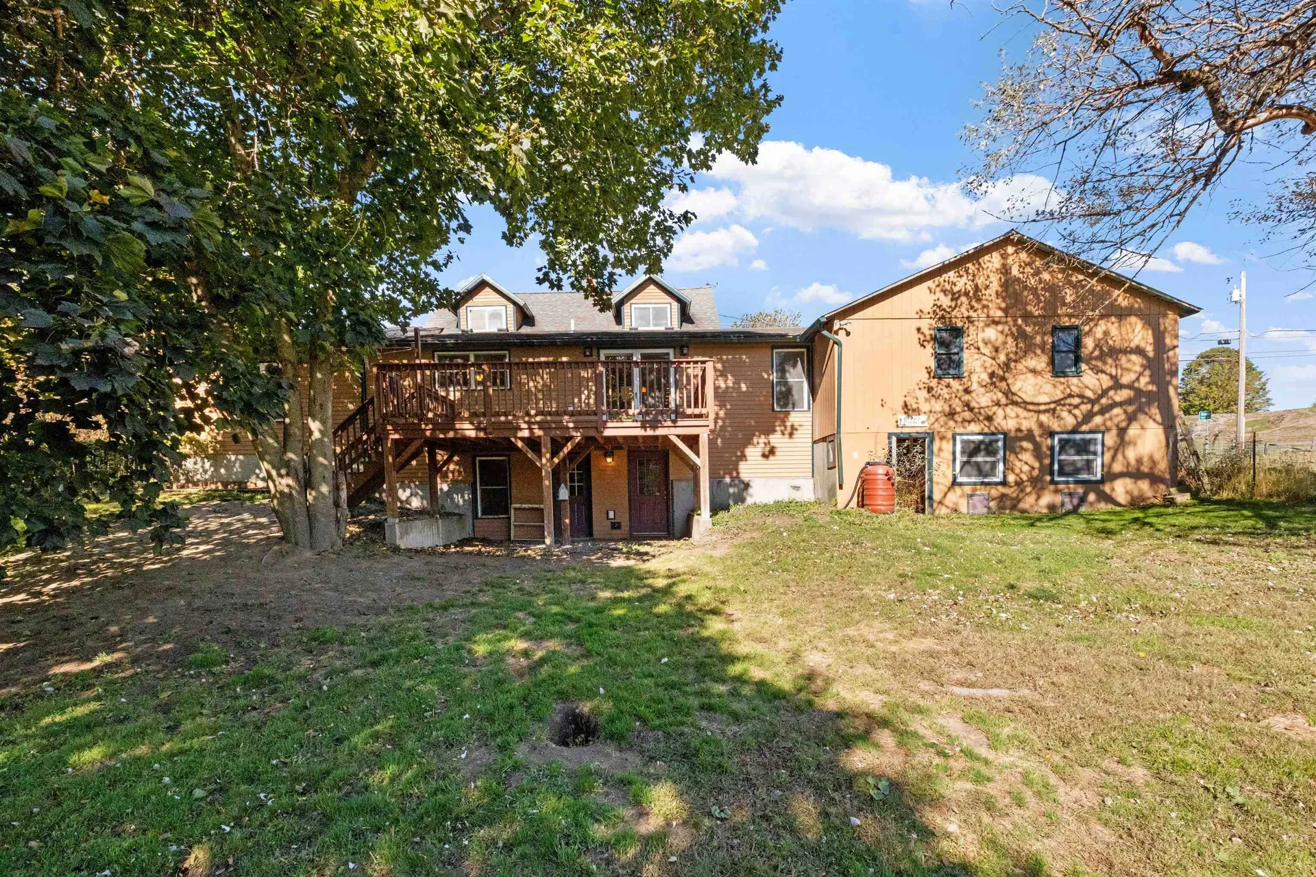 5887 Vt Route 5 S Newbury VT 05051