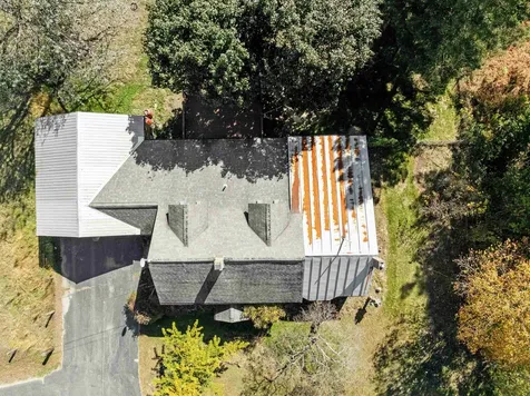 5887 Vt Route 5 S Newbury VT 05051