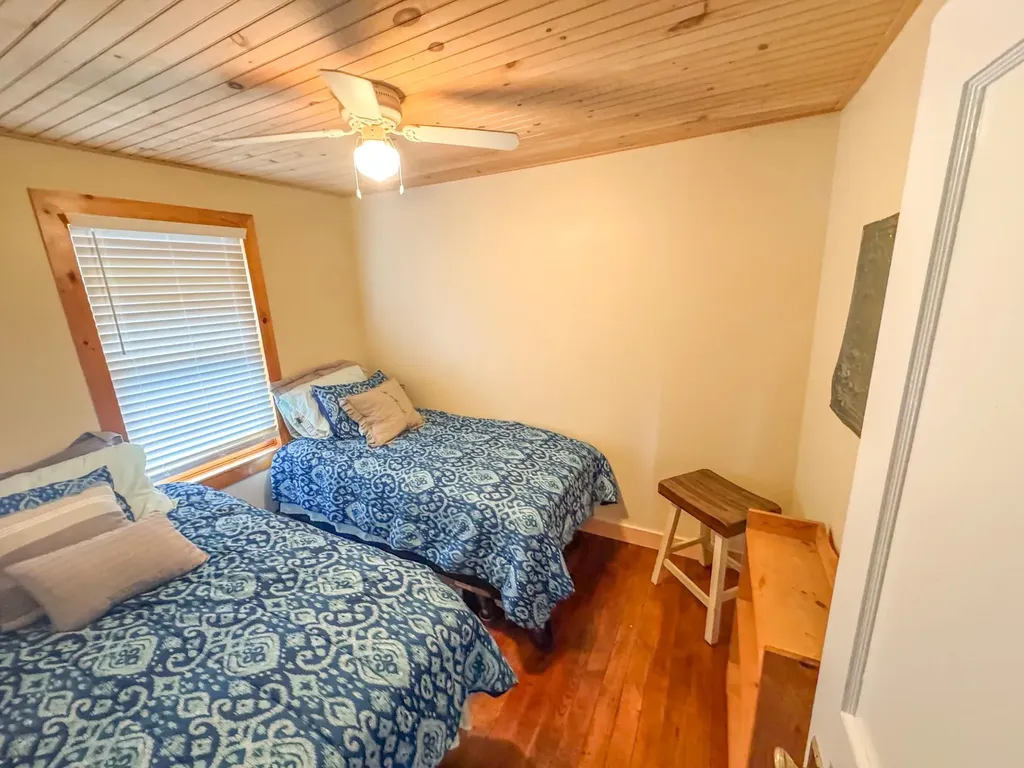 7 Jennings Lane Hubbardton VT 05735