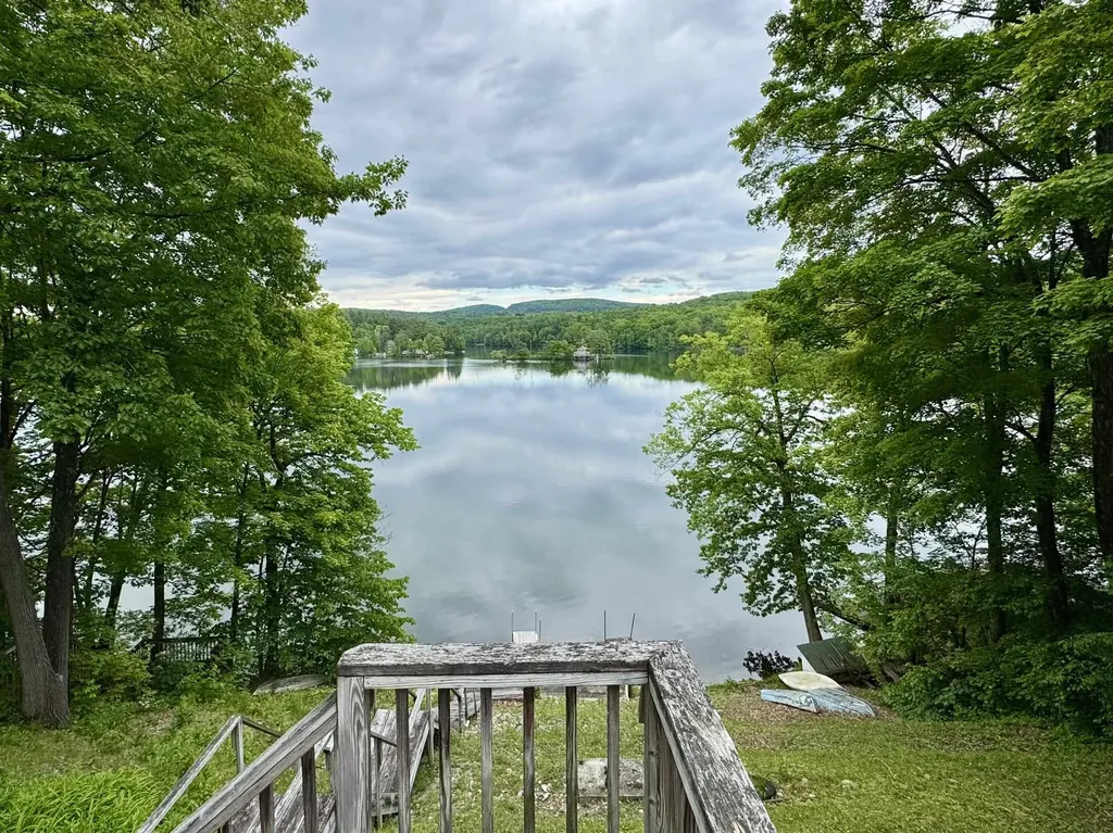 7 Jennings Lane Hubbardton VT 05735