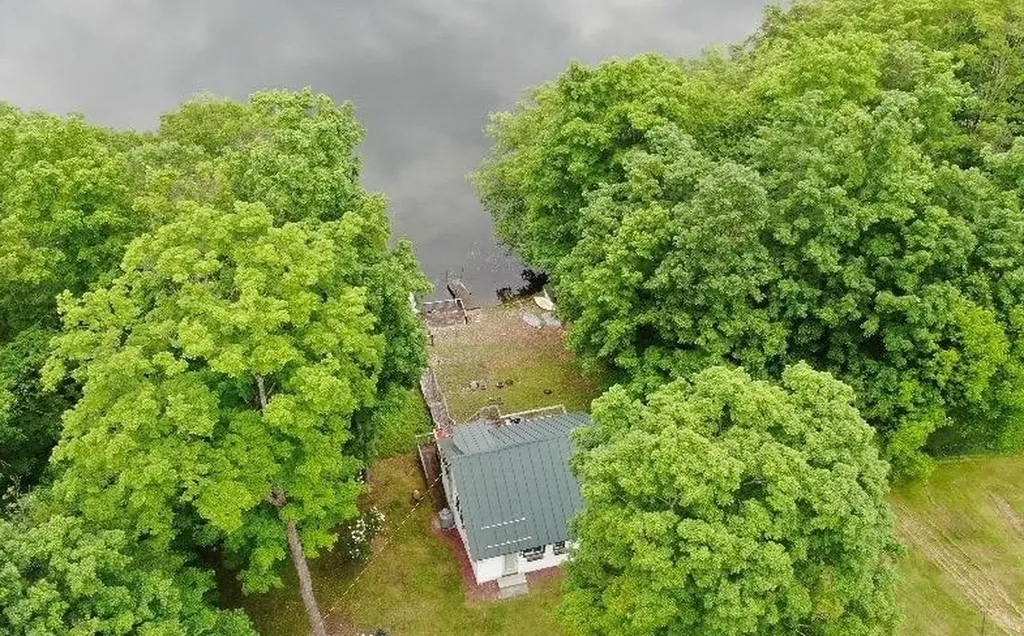 7 Jennings Lane Hubbardton VT 05735