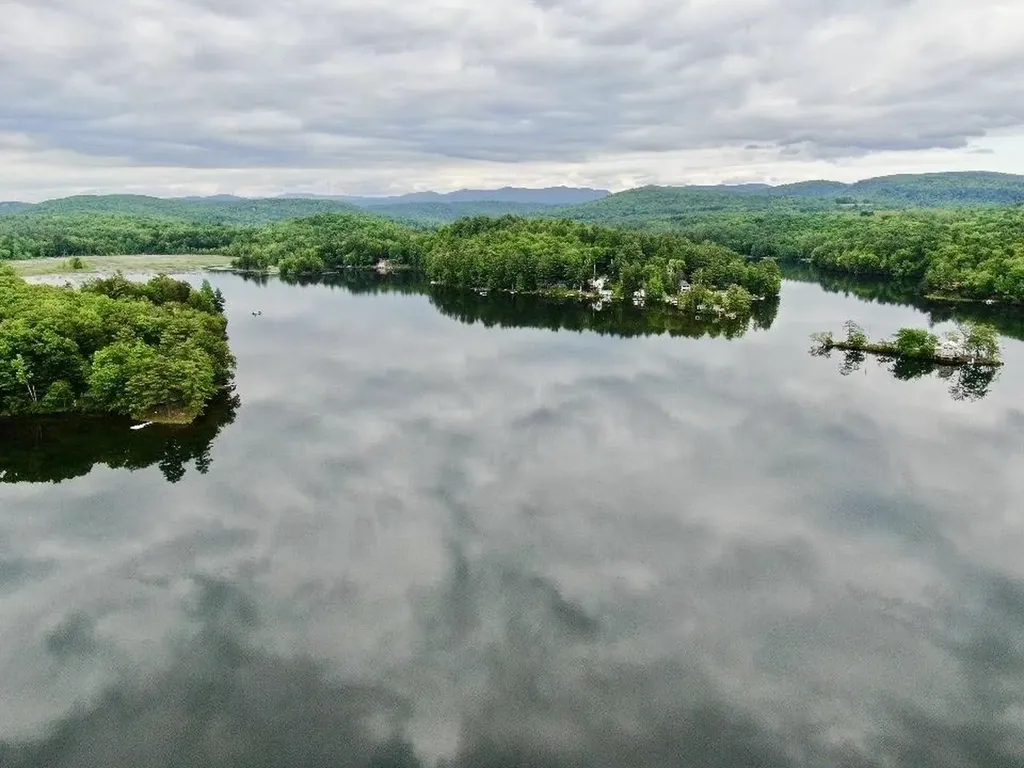 7 Jennings Lane Hubbardton VT 05735