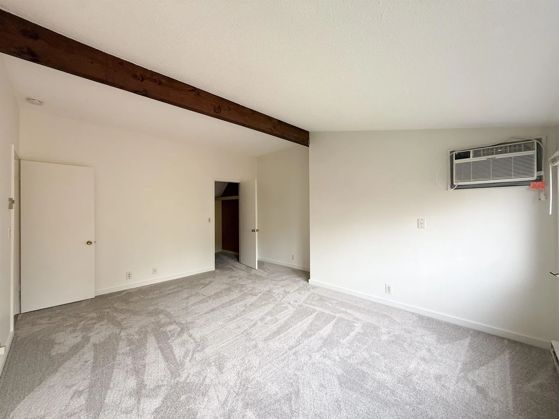 126 Brook Hollow Hanover NH 03755