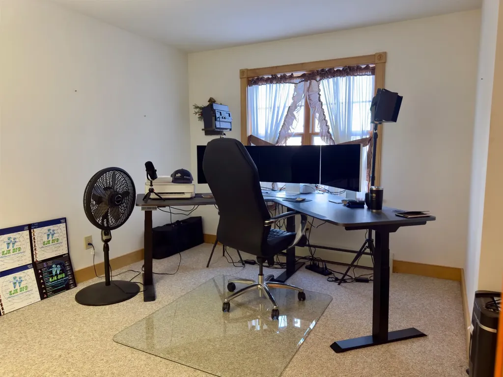 43 Stonefence Road Richmond VT 05477