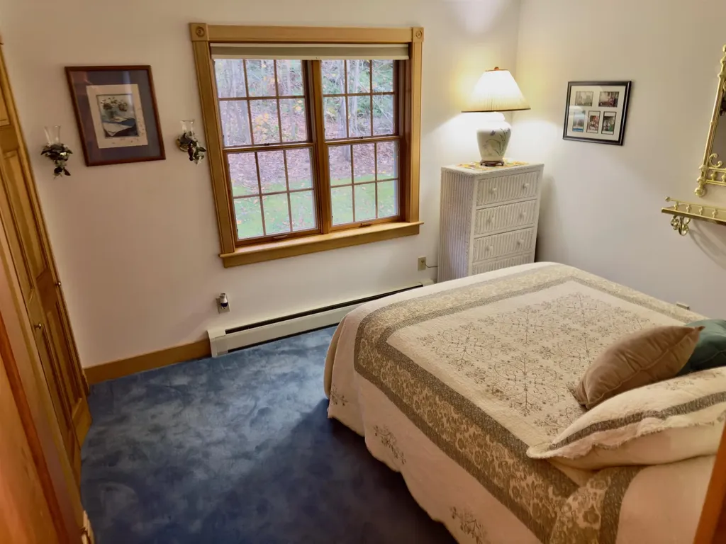 43 Stonefence Road Richmond VT 05477