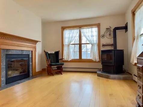 43 Stonefence Road Richmond VT 05477