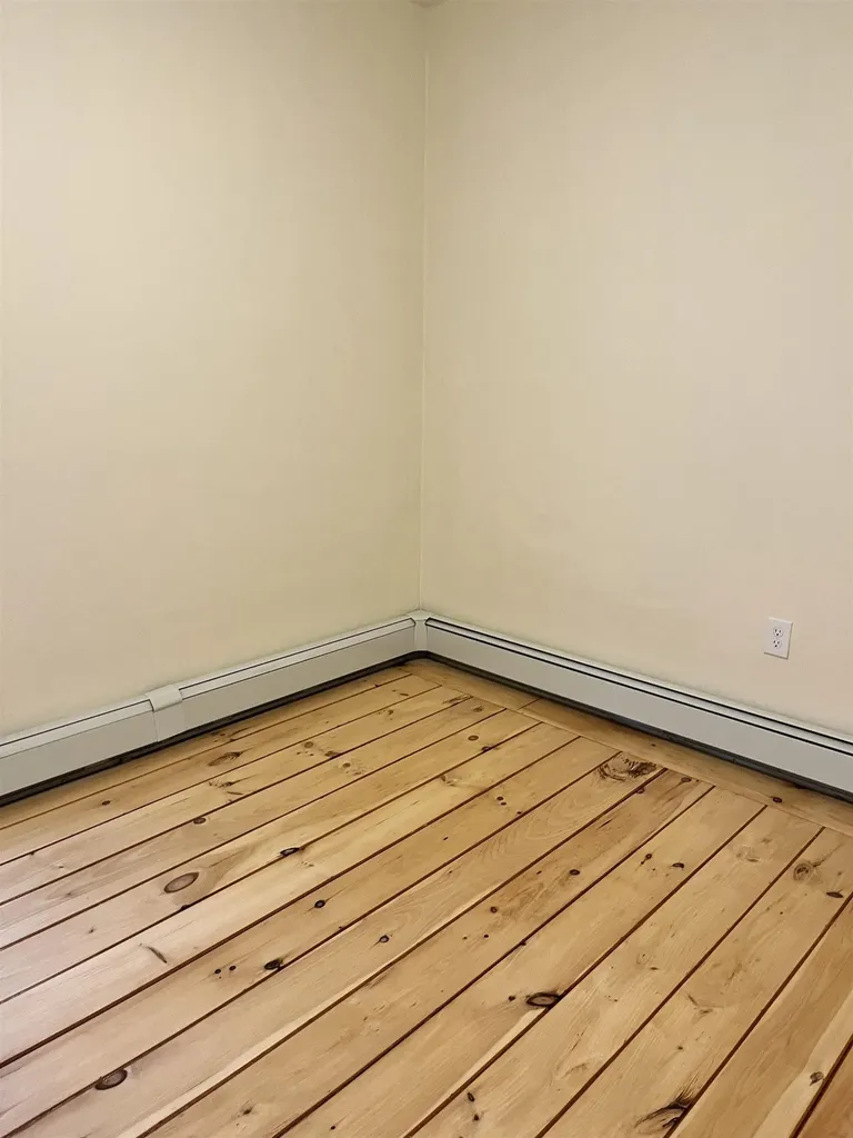 98 Forest Street Rutland City VT 05701