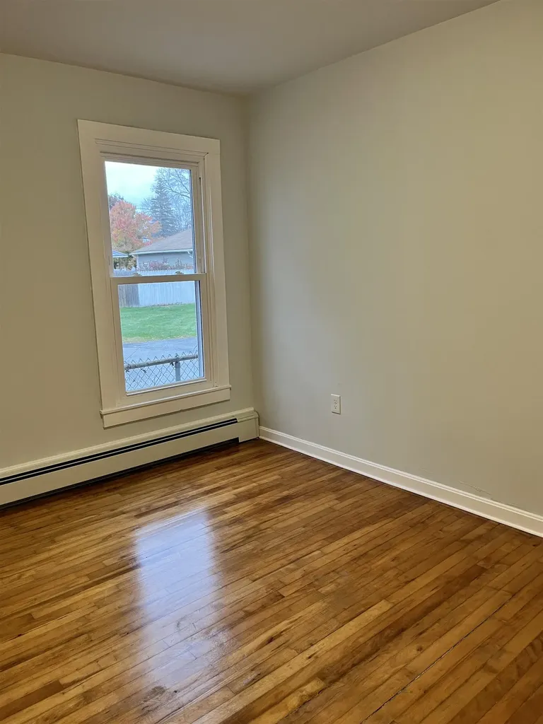 98 Forest Street Rutland City VT 05701