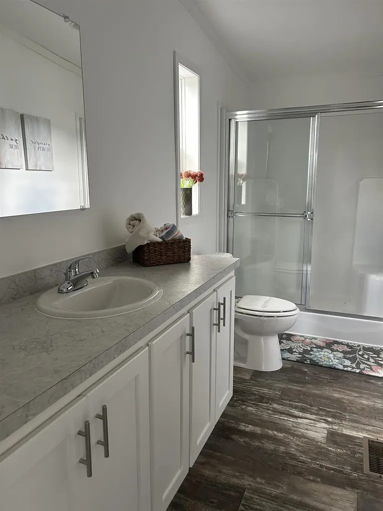 11 Presidential Drive Allenstown NH 03275