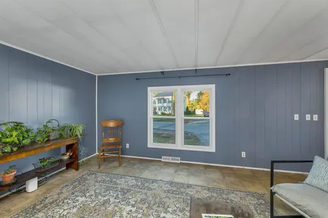 28 Brooks Road Extension Seabrook NH 03874