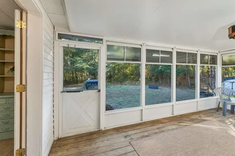 28 Brooks Road Extension Seabrook NH 03874