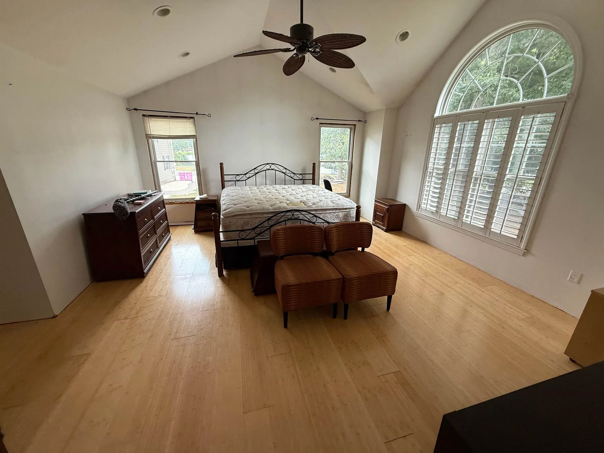 34 Shore Drive Salem NH 03079