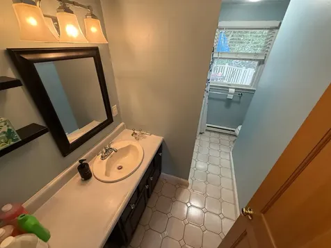 34 Shore Drive Salem NH 03079