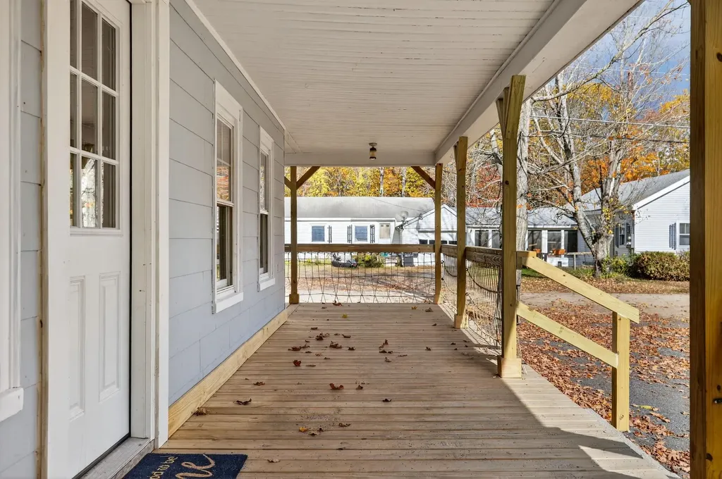 42 Trotting Park Road Farmington NH 03835