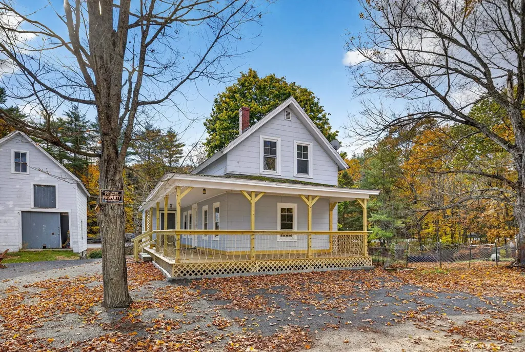 42 Trotting Park Road Farmington NH 03835