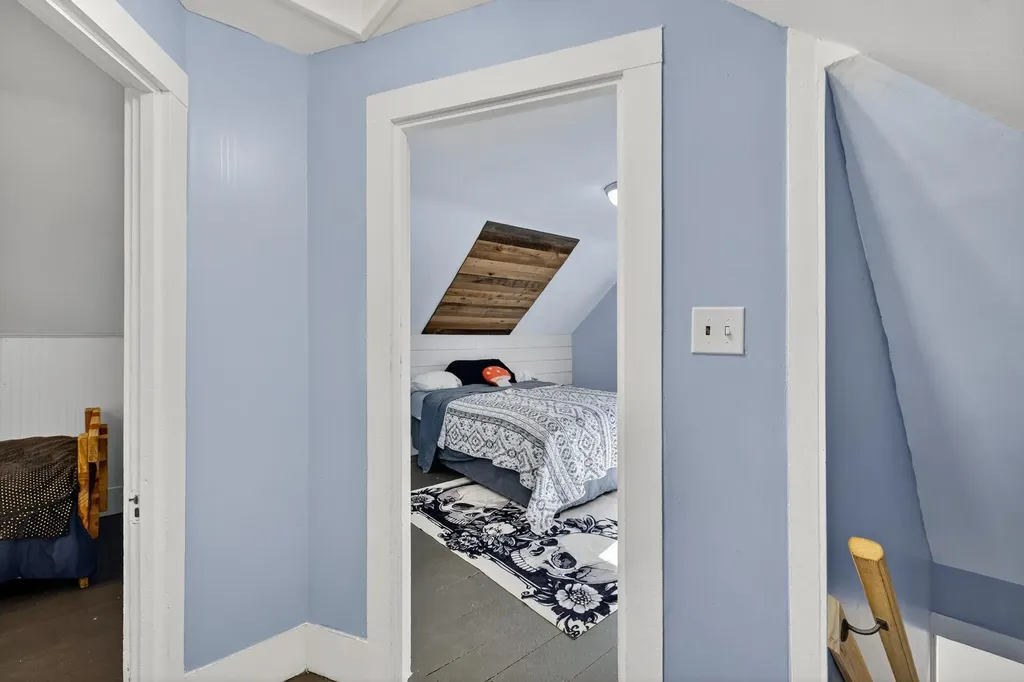 42 Trotting Park Road Farmington NH 03835