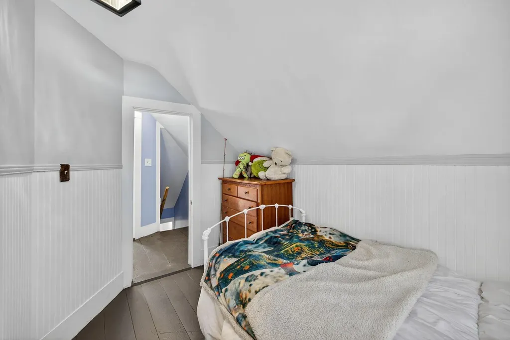 42 Trotting Park Road Farmington NH 03835