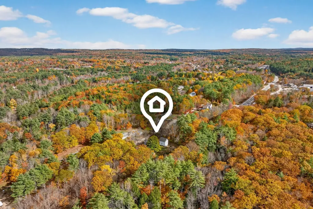 42 Trotting Park Road Farmington NH 03835