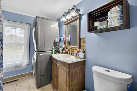 42 Trotting Park Road Farmington NH 03835