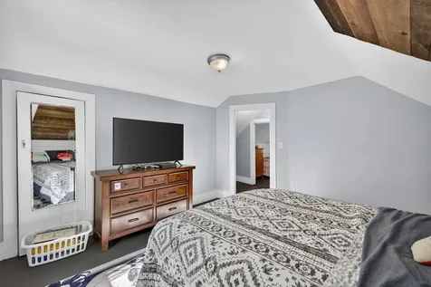 42 Trotting Park Road Farmington NH 03835