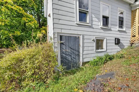 42 Trotting Park Road Farmington NH 03835