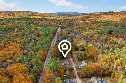 42 Trotting Park Road Farmington NH 03835