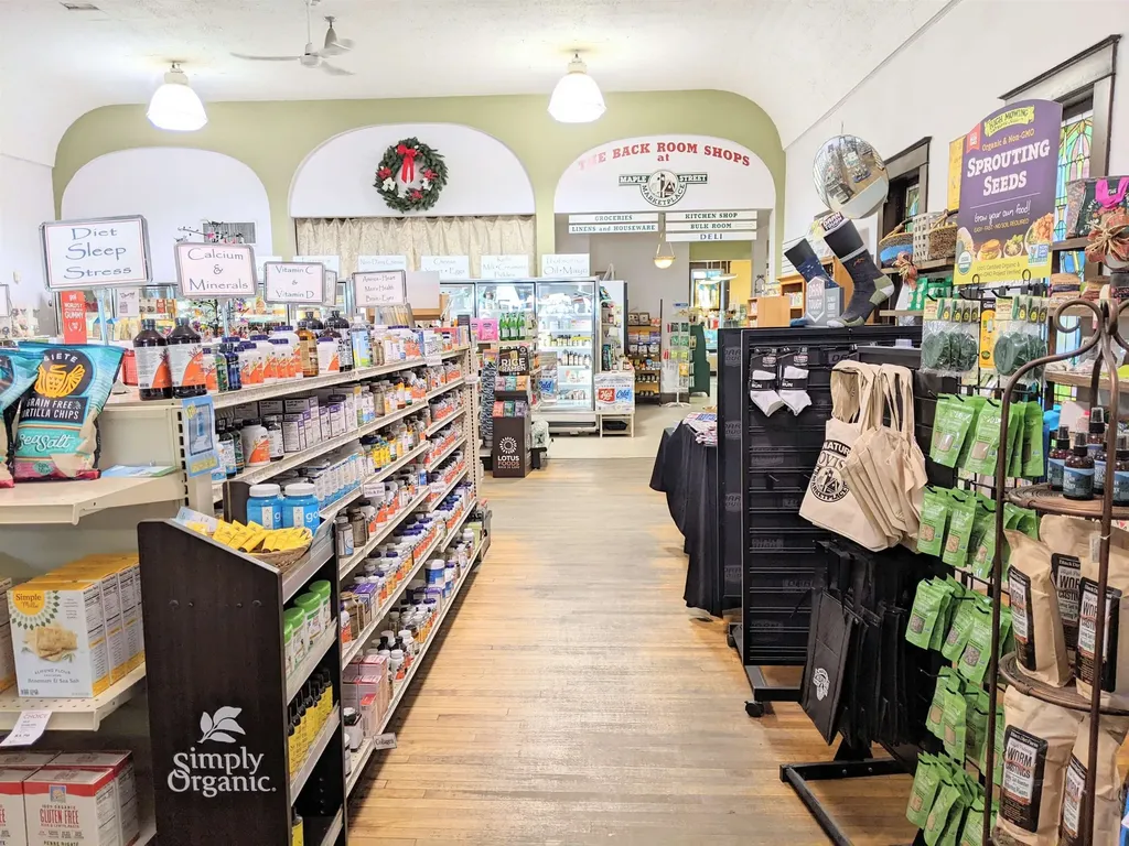 537 Railroad Street St. Johnsbury VT 05819