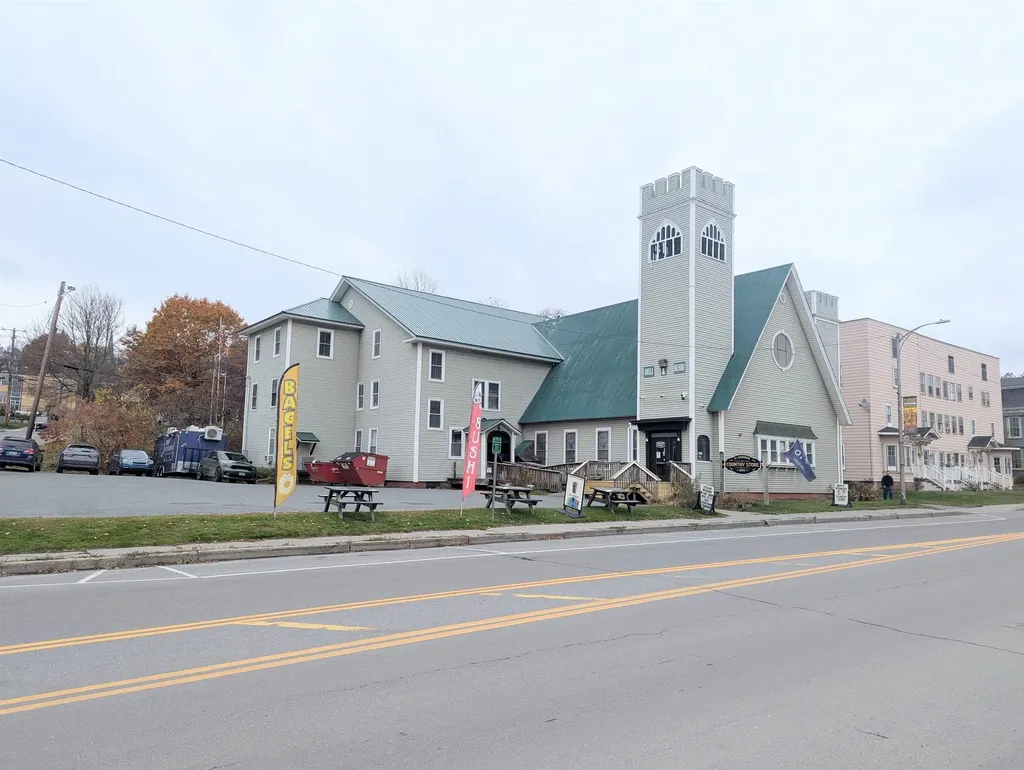 537 Railroad Street St. Johnsbury VT 05819