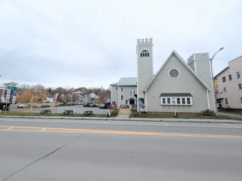 537 Railroad Street St. Johnsbury VT 05819