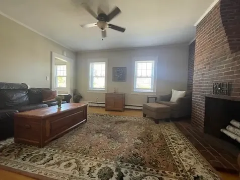 69 Middle Street Manchester NH 03104