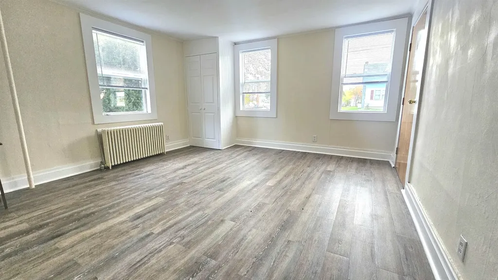 107 Coolidge Avenue Bennington VT 05201