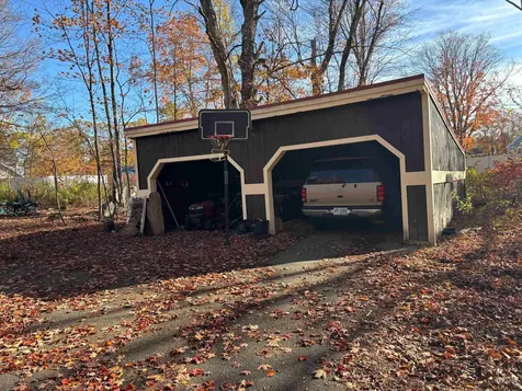 209 Pleasant Street Epping NH 03042