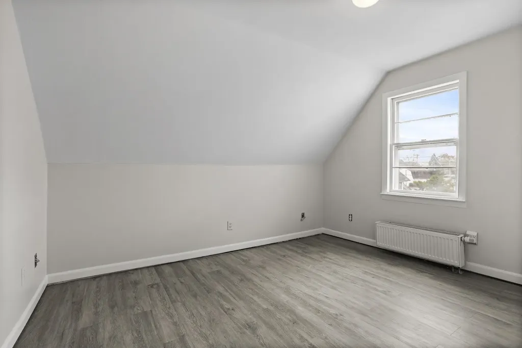 8 Birch Street Derry NH 03038