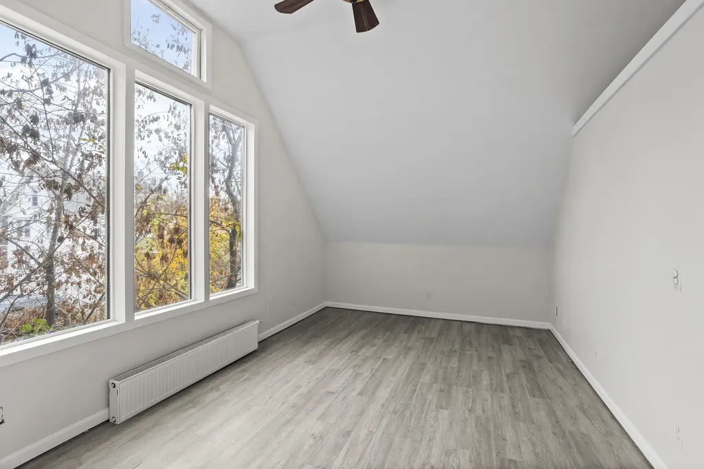 8 Birch Street Derry NH 03038