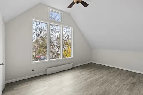 8 Birch Street Derry NH 03038