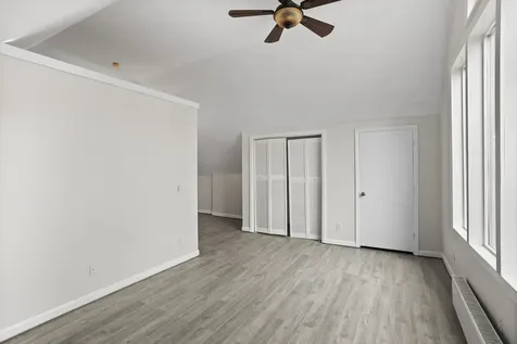 8 Birch Street Derry NH 03038