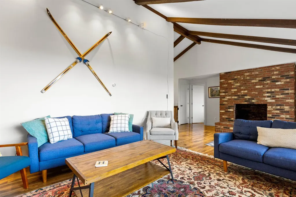 56 Foxglove Road Gilford NH 03249