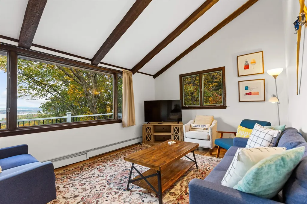 56 Foxglove Road Gilford NH 03249