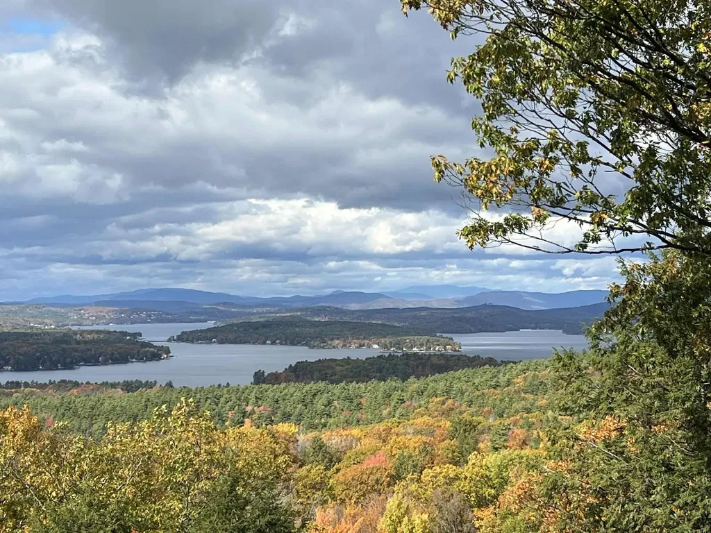 56 Foxglove Road Gilford NH 03249