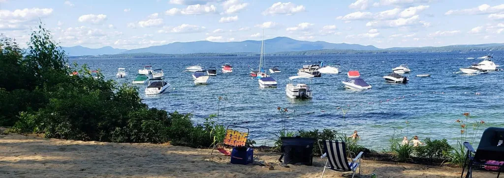 56 Foxglove Road Gilford NH 03249