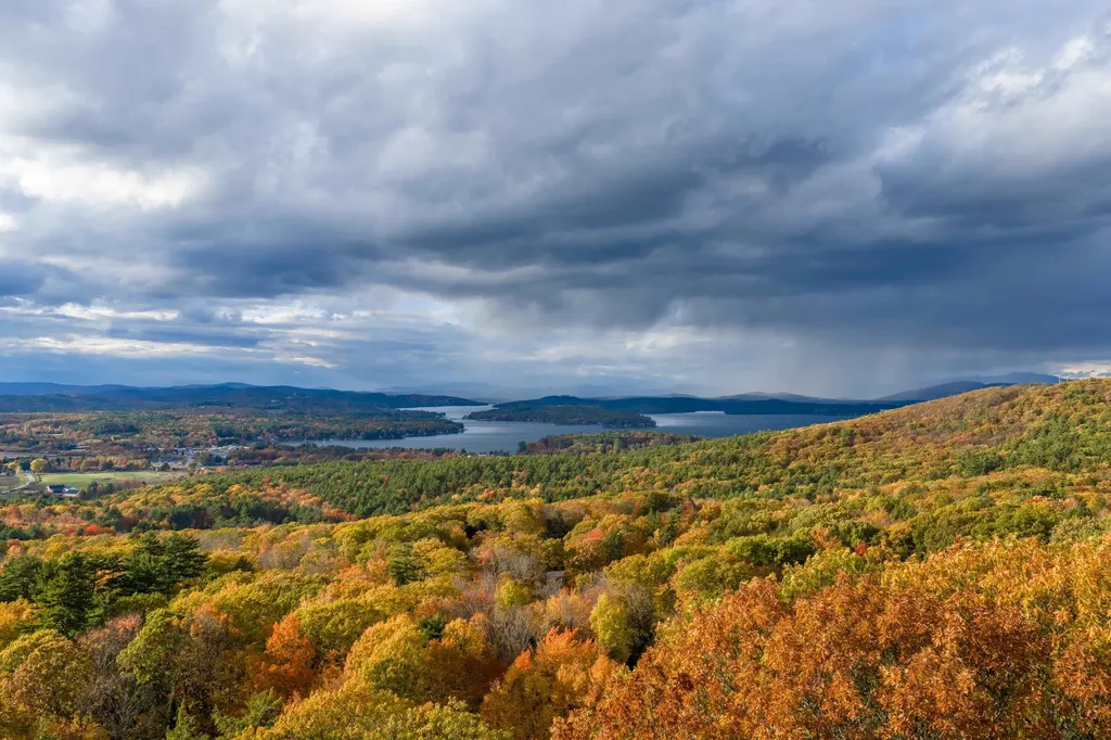 56 Foxglove Road Gilford NH 03249