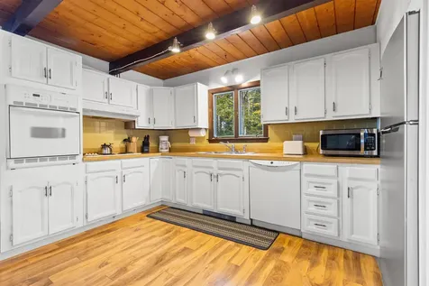 56 Foxglove Road Gilford NH 03249