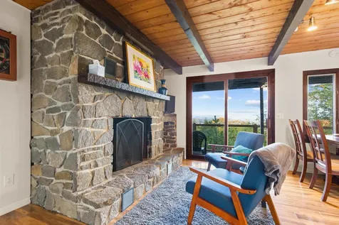 56 Foxglove Road Gilford NH 03249