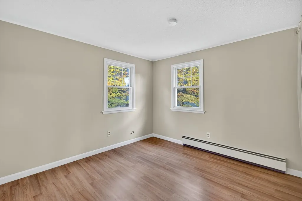 8 Brookwood Drive Barnstead NH 03225