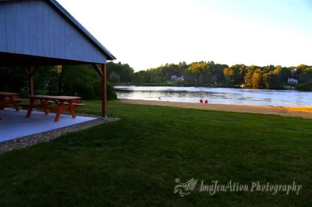 8 Brookwood Drive Barnstead NH 03225