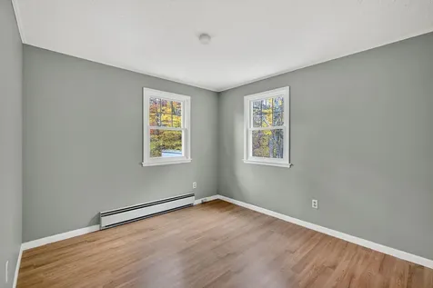 8 Brookwood Drive Barnstead NH 03225